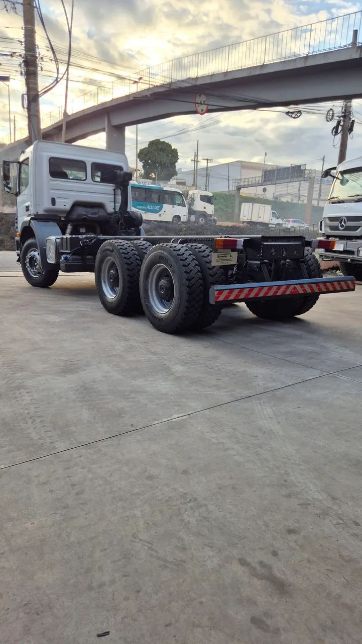 M.Benz 3131 Chassi  - Foto 4