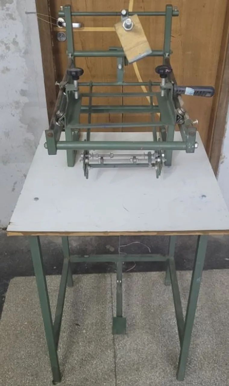 Máquina de Serigrafia Cilíndrica (Copos, Canecas Taças, Squeeeses Garrafas Etc...) - Foto 5