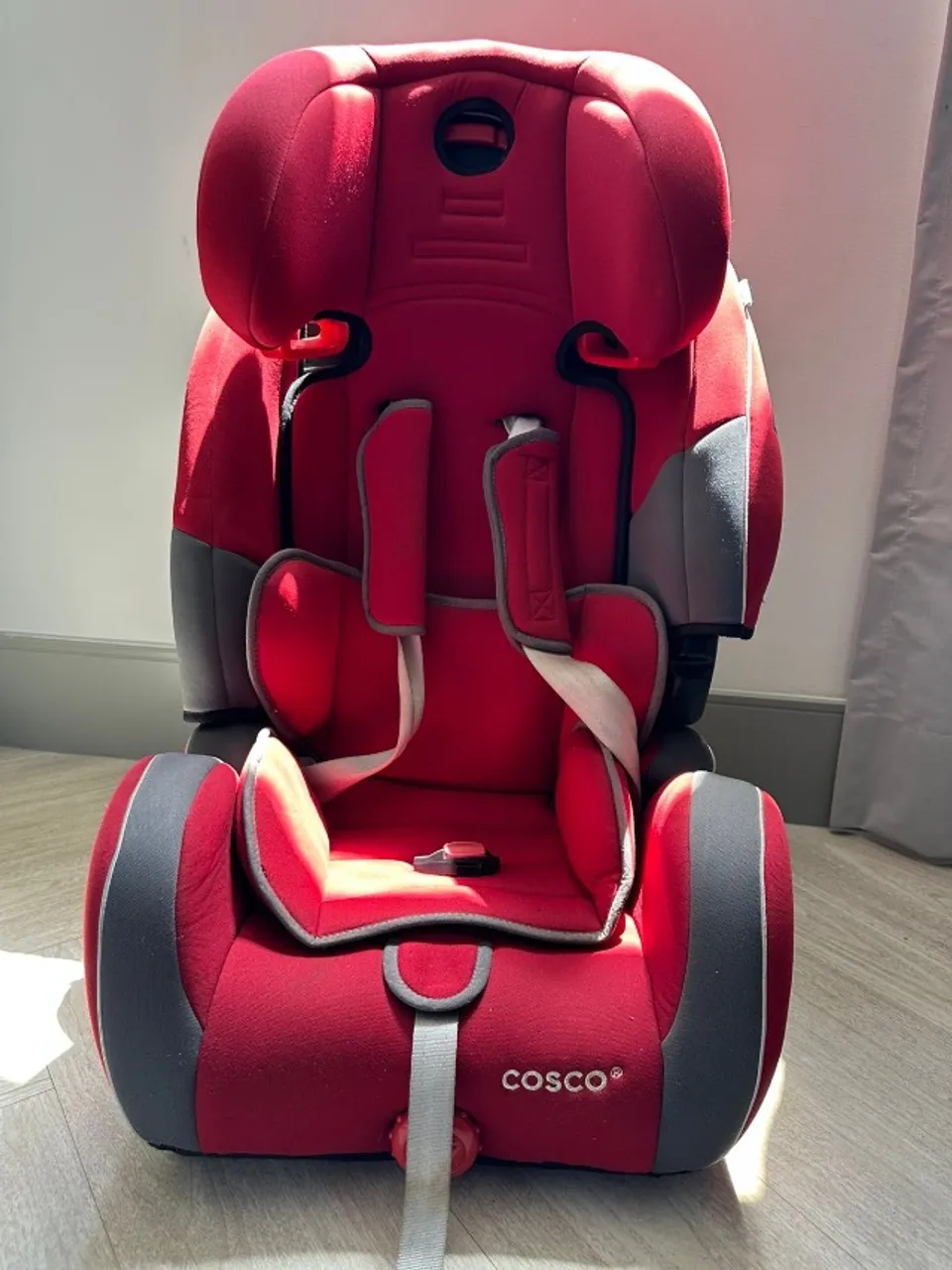 Cadeirinha para auto Cosco Evolve de 09 a 36kg