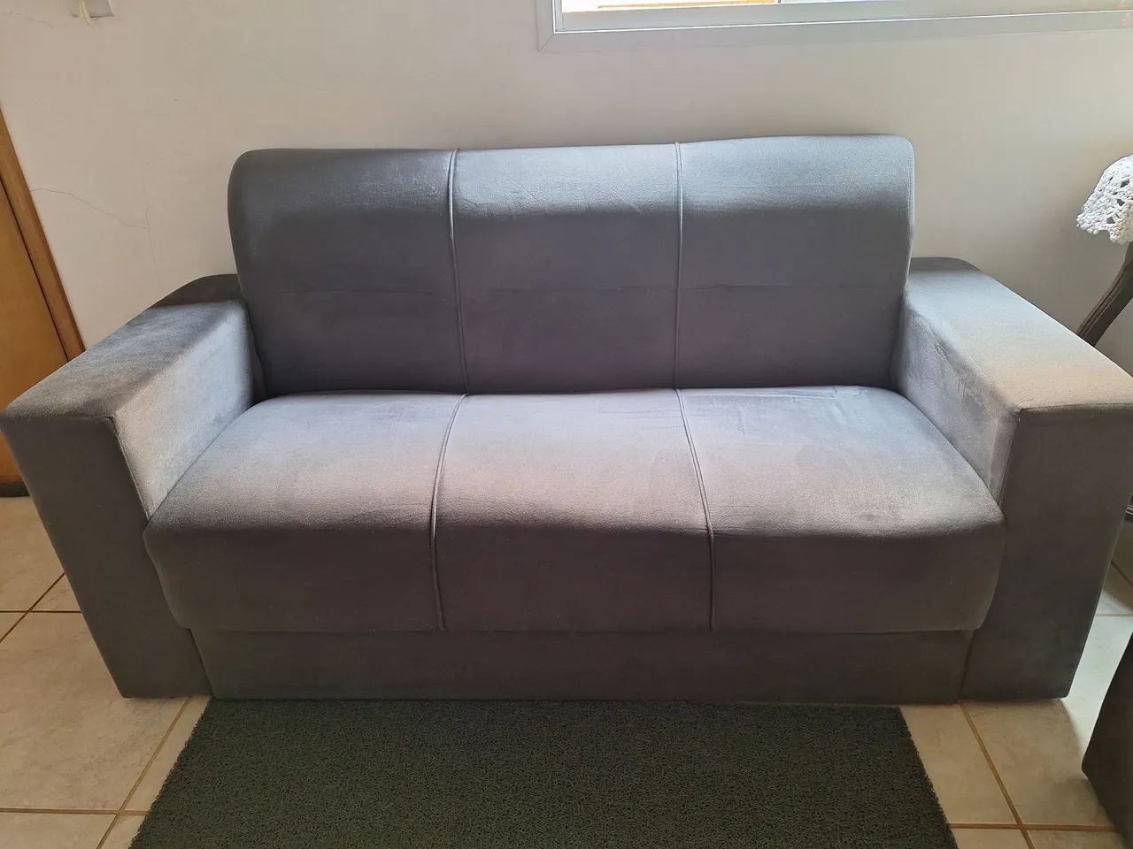 Sofá Leon de 2 e 3 lugares cinza  - Foto 3