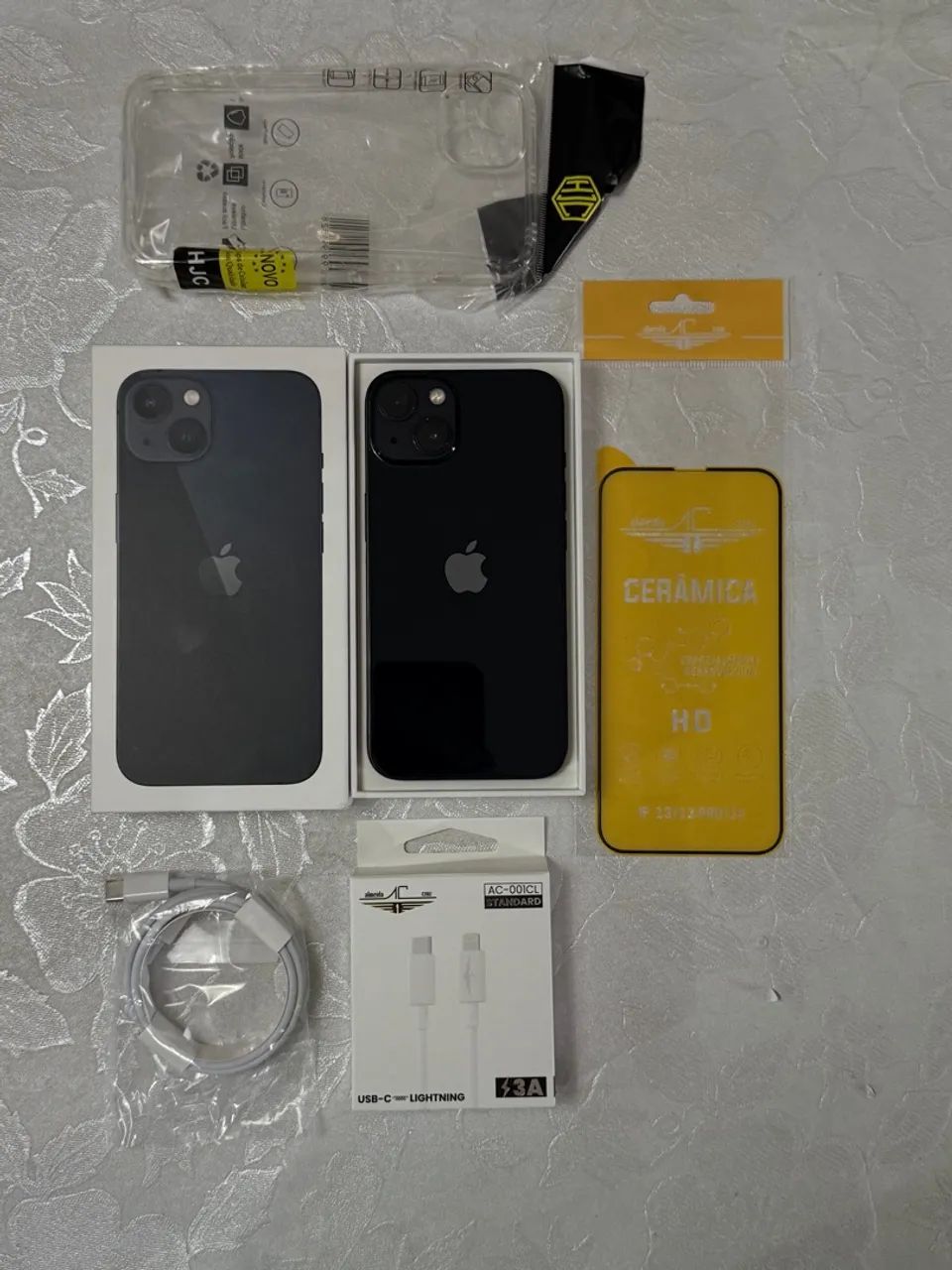 iPhone 13 com caixa e procedência !