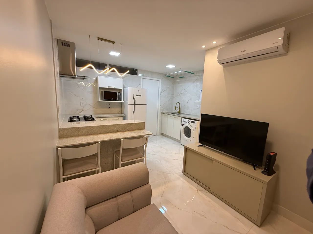 Apto. alto padrão, de 1 quarto, todo reformado, Cond. Monte Carlo, 914 Norte!  - Foto 7