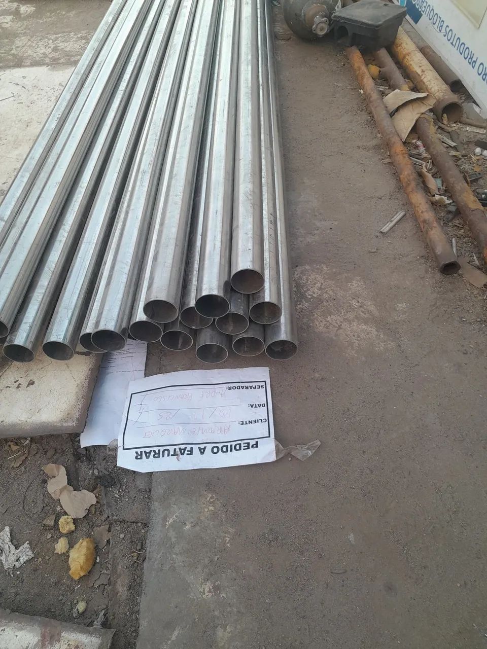 Tubo inox64385779774210122