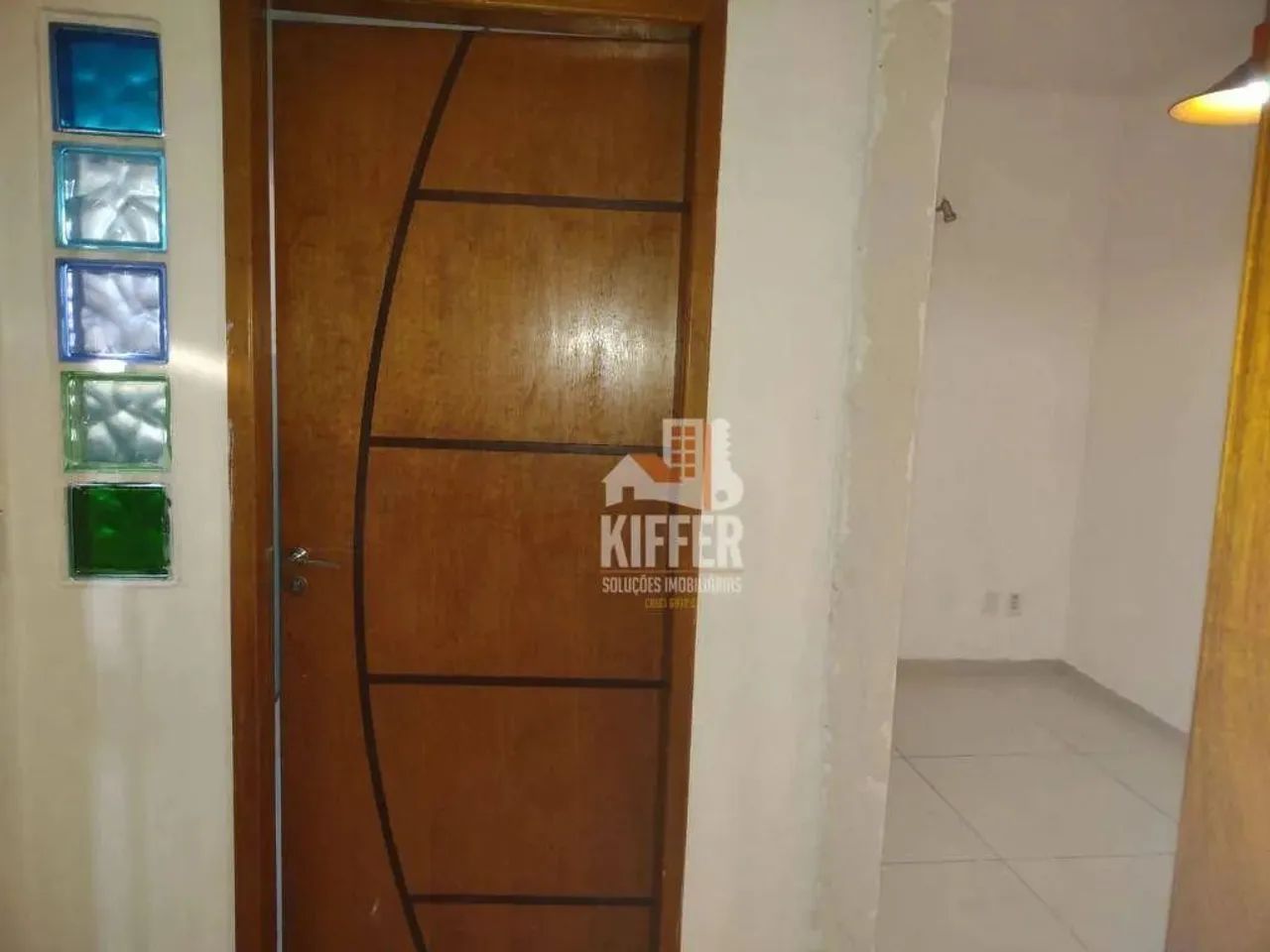 Sobrado à venda, 244 m² por R$ 650.000,00 - Coelho - São Gonçalo/RJ - Foto 3