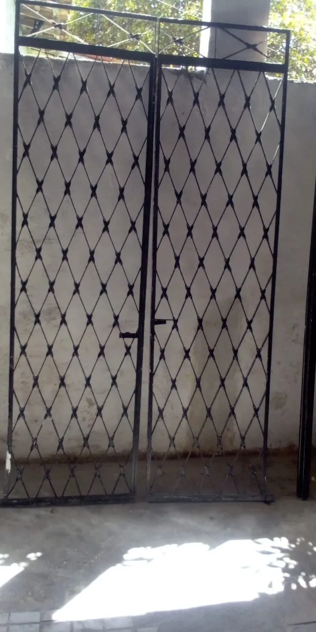 Grade para porta