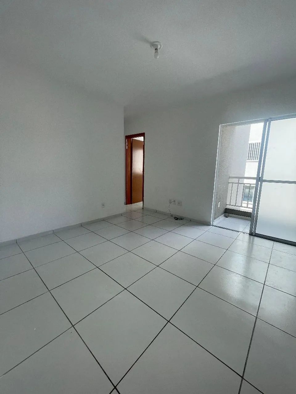 E - Alugo Apartamento próximo ao Rio Anil Shopping 