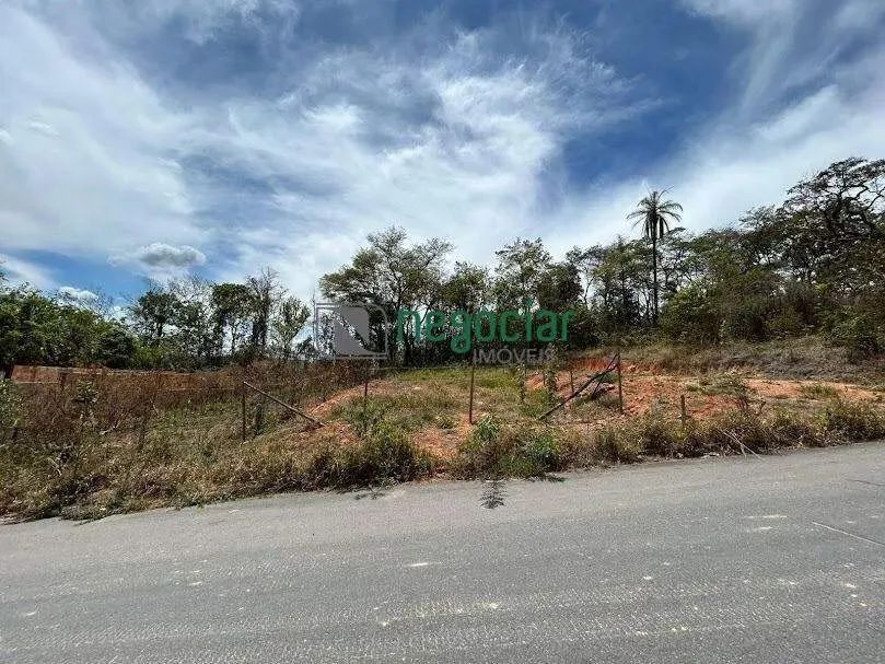 Excelente Lote com fundos para área preservada - Foto 4