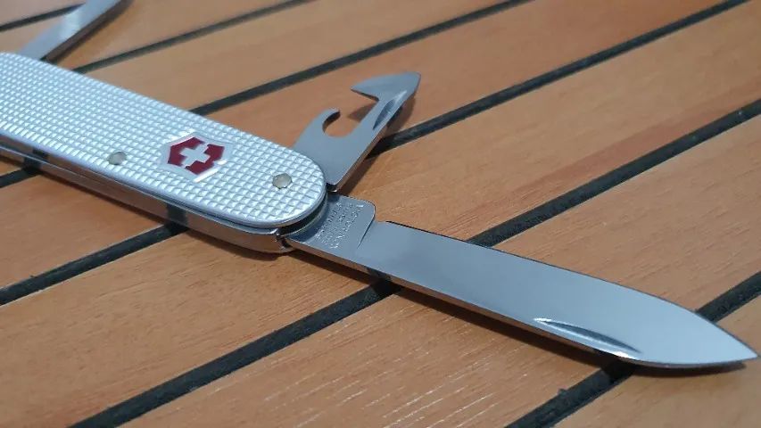 Canivete Suíço Victorinox Cadet Alox Prata - Foto 5