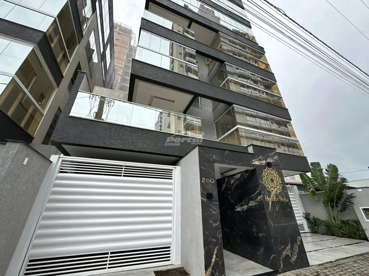 Apartamento disponível para locação no bairro Itacolomi Balneário Piçarras/SC (Cód. 21406