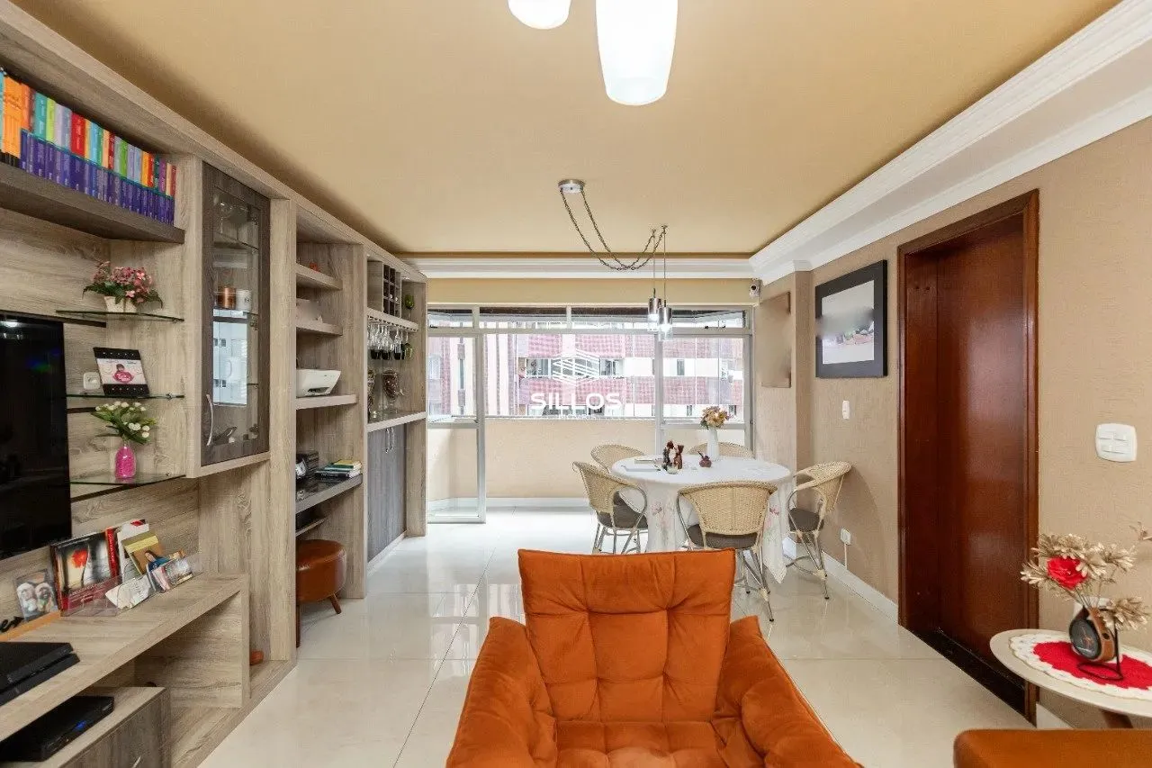 Apartamentos à venda - Bigorrilho, Matriz - PR | OLX
