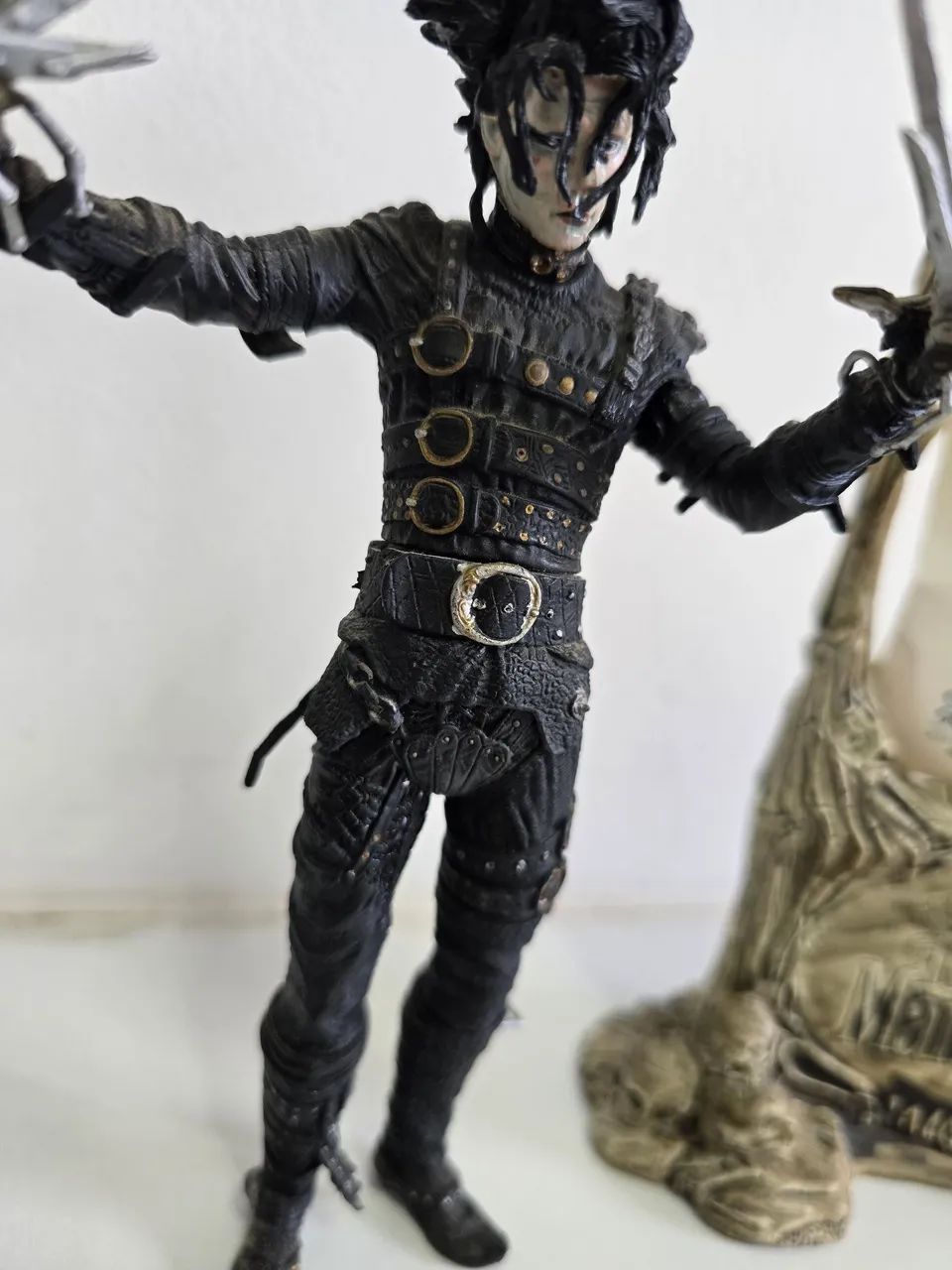 Edward Mãos de Tesoura Mcfarlane Action figure  - Foto 2