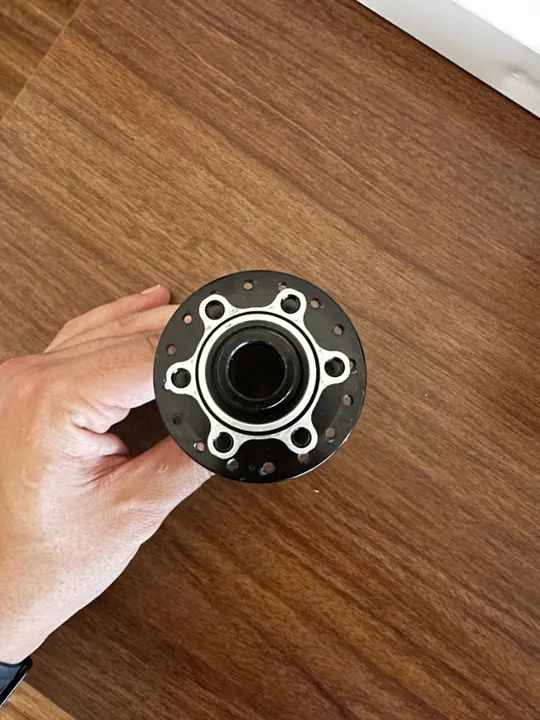  Cubo dianteiro Novatec Boost - D041SB-B15 - 32f - Foto 3