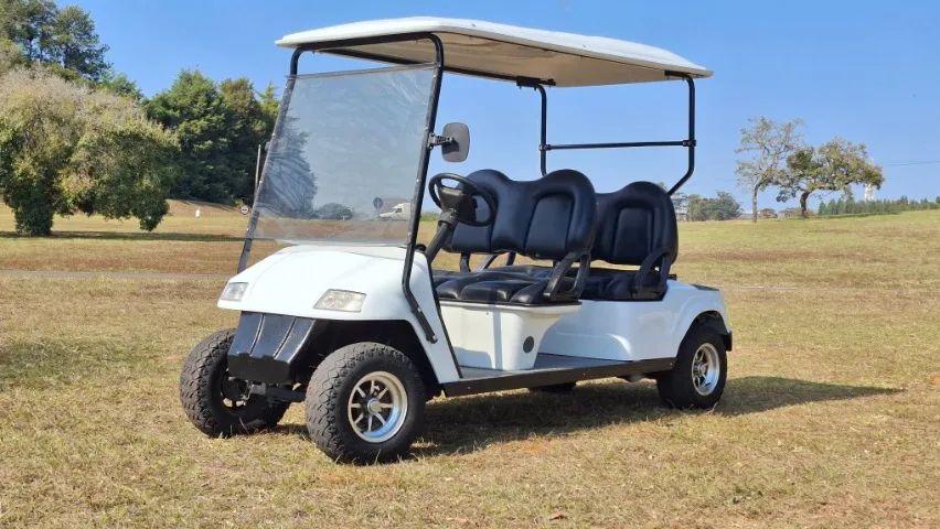 Carrinho Elétrico 4 Passageiros