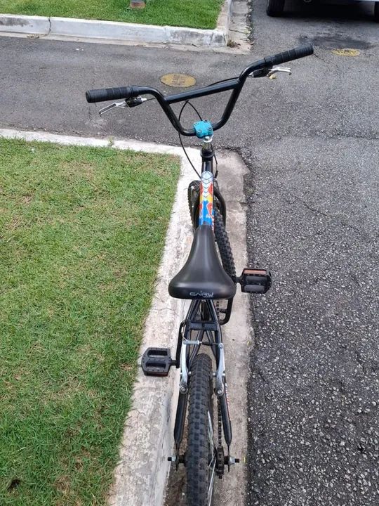 Bicicleta Red Bull Aro 20 - Foto 3