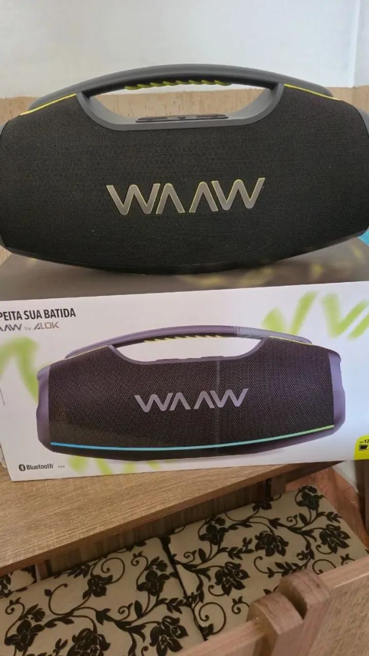 Caixa de som waaw64352405528066120