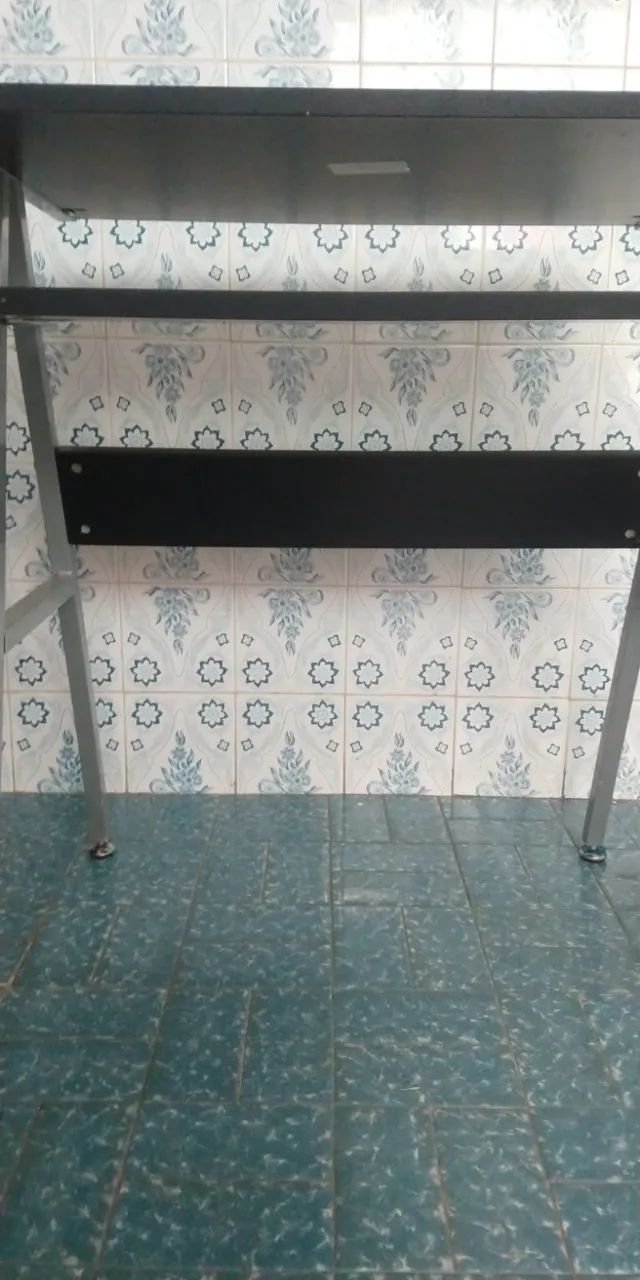 Mesa Auxiliar De Escritório - Escrivaninha Pequena458362884635371521