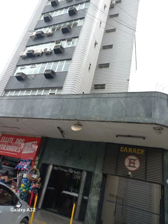 Aluga-se sala em frene ao Bigshopping na av. João César de Oliveira em Contagem