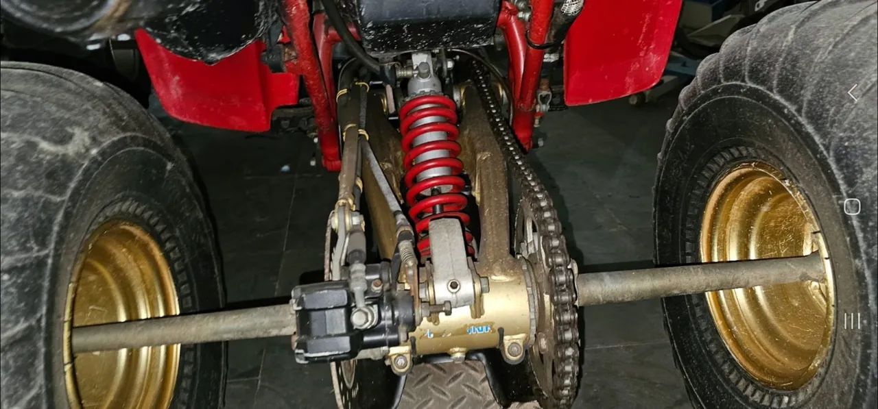 Atv triciclo Honda 250R 1986 raridade  - Foto 4