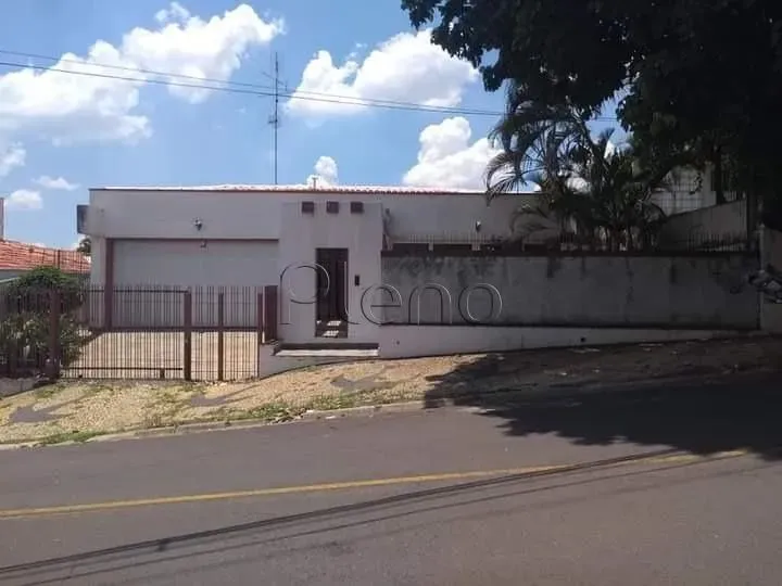 Casa à venda com 4 quartos no Jardim das Paineiras, Campinas