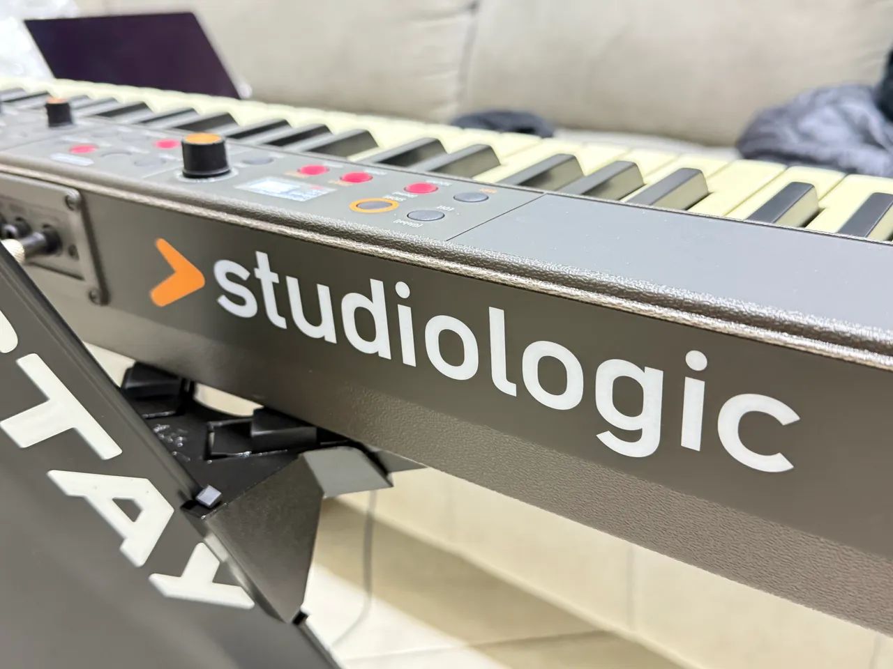 Studiologic Numa Compact SE