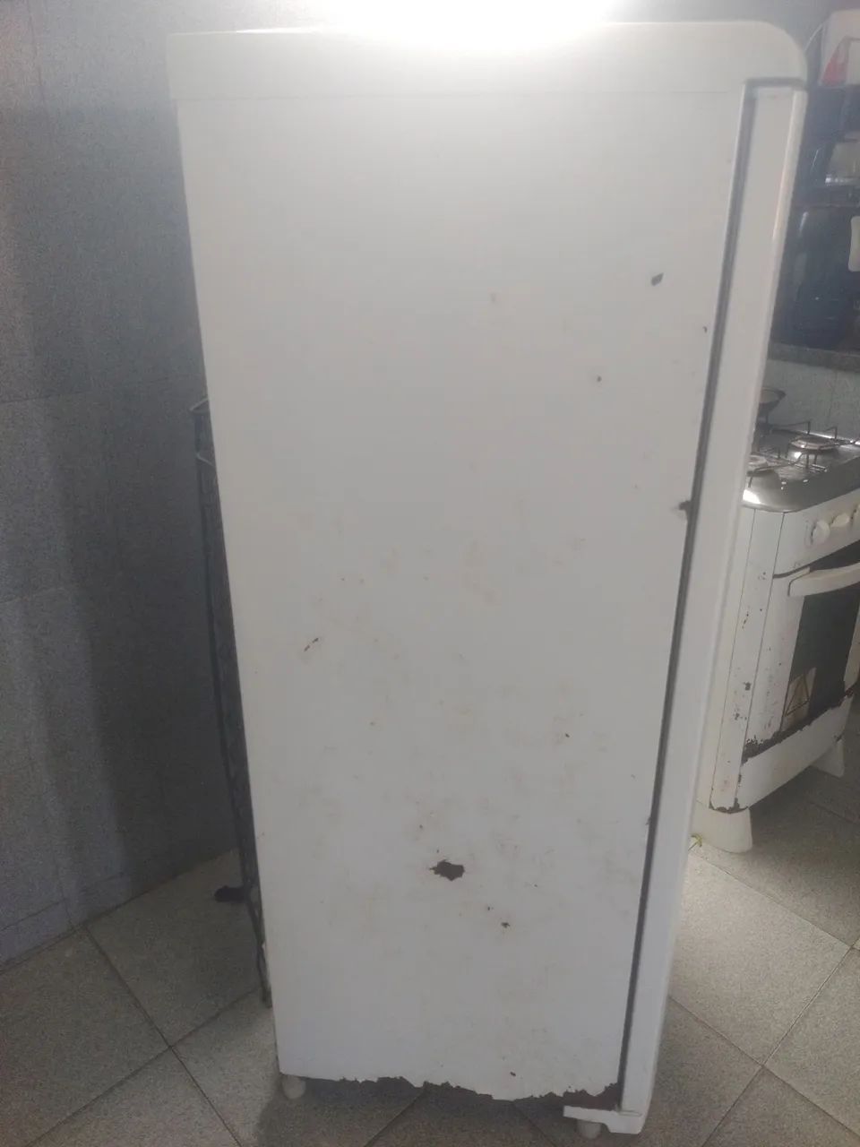 Gadeira Eletrolux Defrost R31 - Foto 3