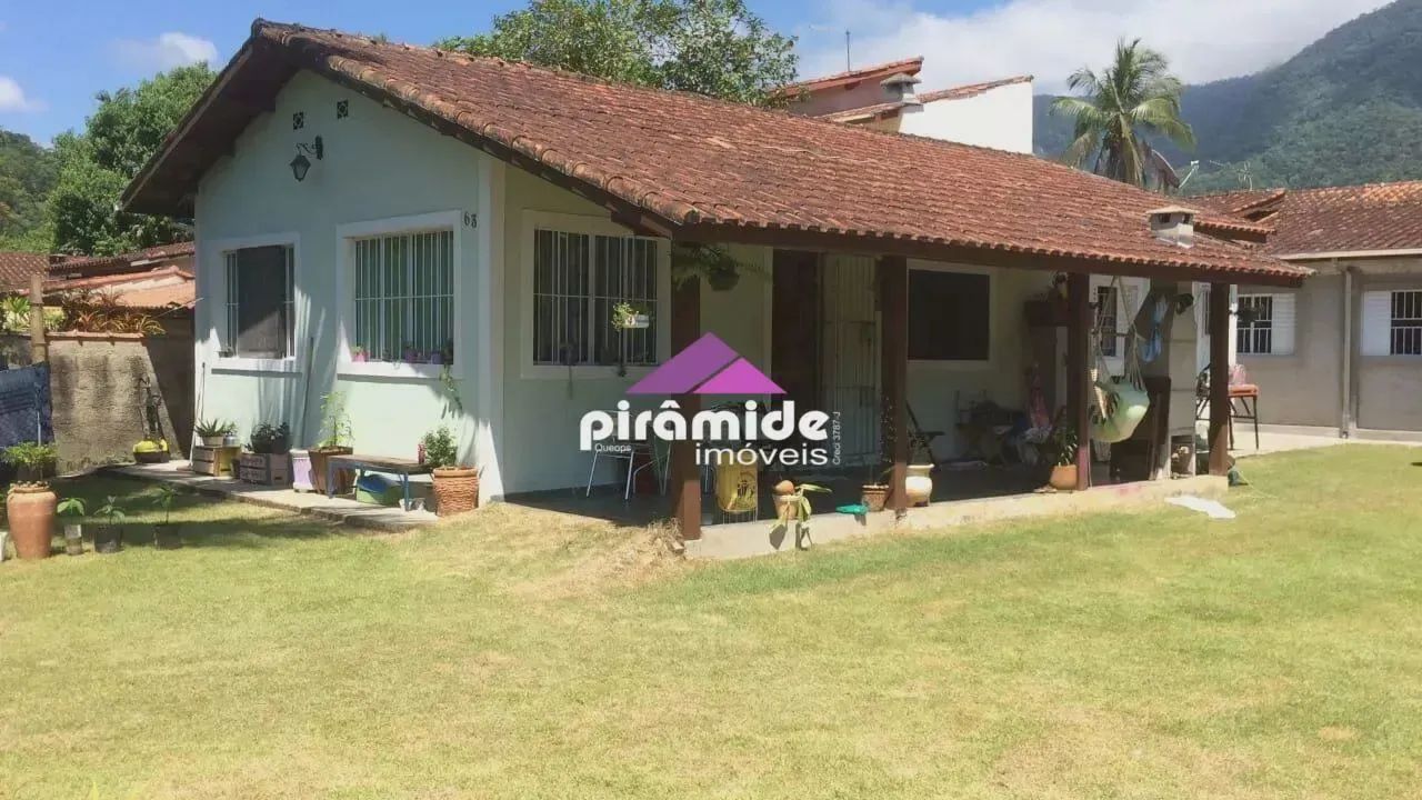 Casa com 3 dormitórios à venda, 97 m² por R$ 800.000 - Massaguaçu - Caraguatatuba/SP