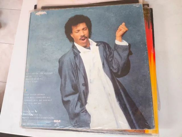 LP Disco De Vinil Lionel Richie - Dancing On The Ceiling - Foto 2