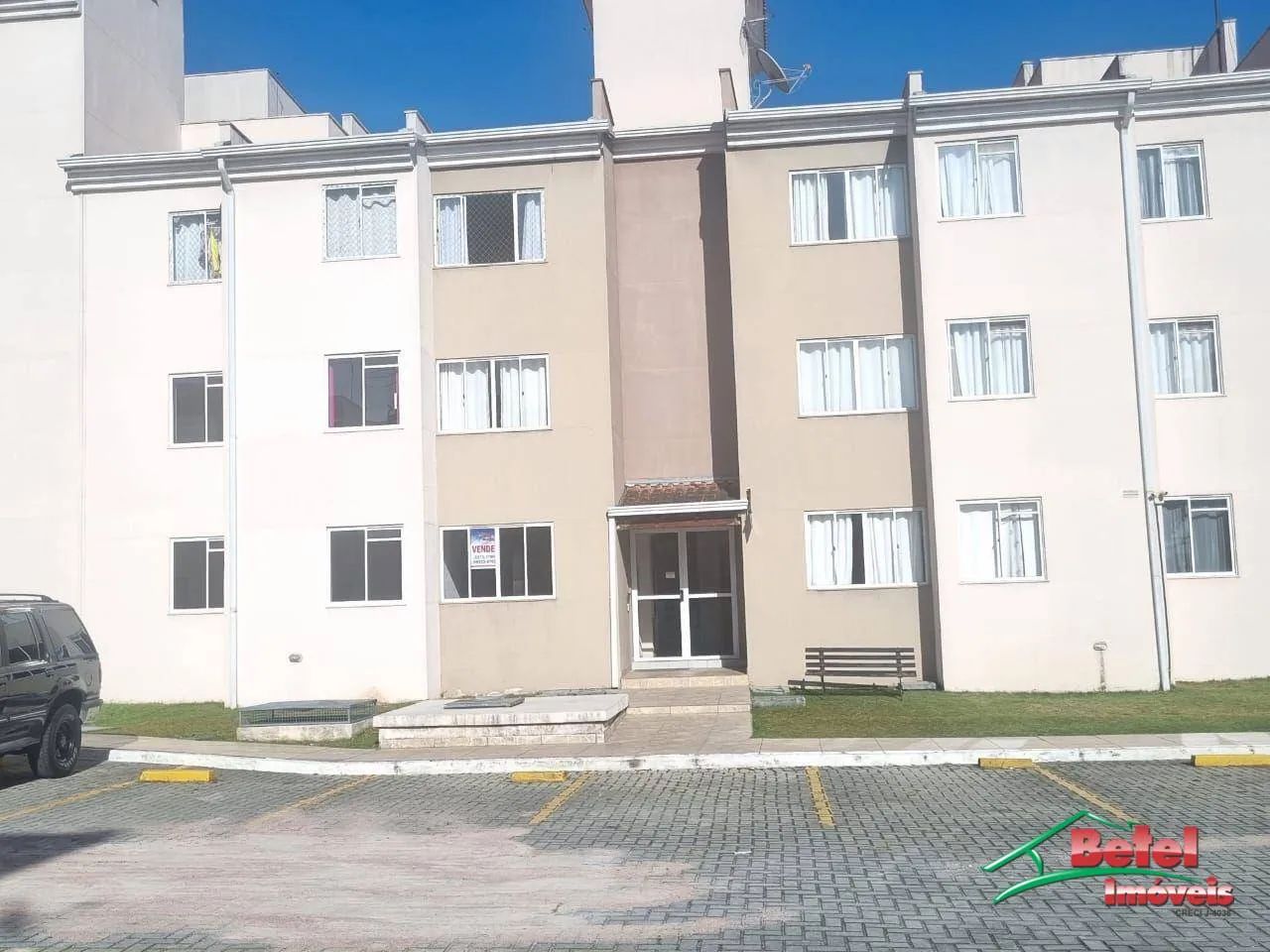 Apartamento com 2 dormitórios à venda, 57 m² por R$ 245.000,00 - Sítio Cercado - Curitiba/