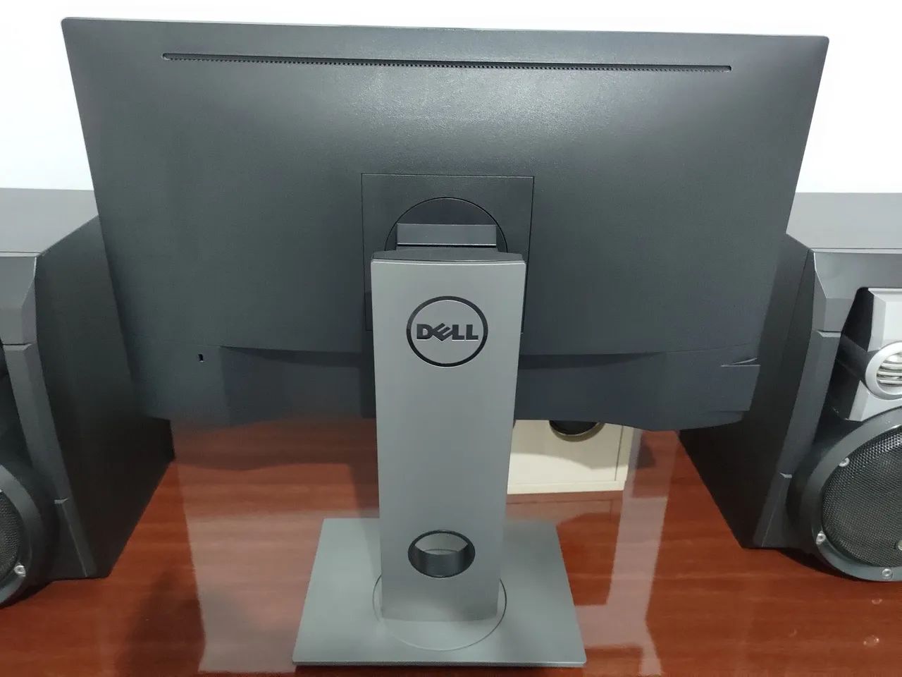 Monitor Dell 23" Full HD 60Hz P2317H  - Foto 3