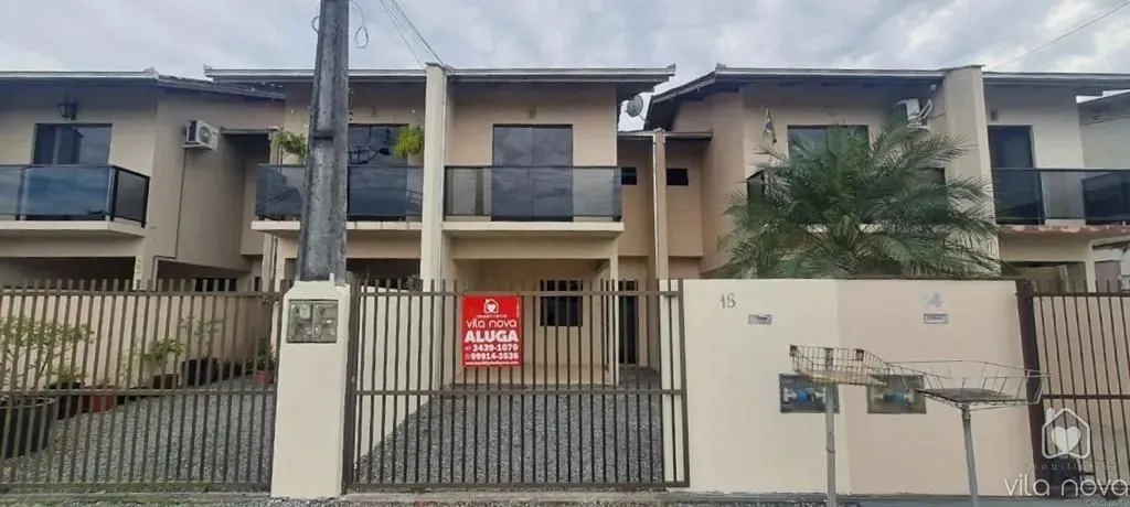 Sobrado Geminado para locação no Vila Nova
