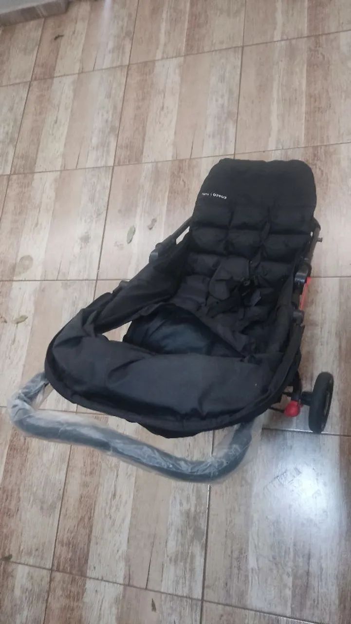 Carrinho de Bebê Compacto e Prático - Foto 3