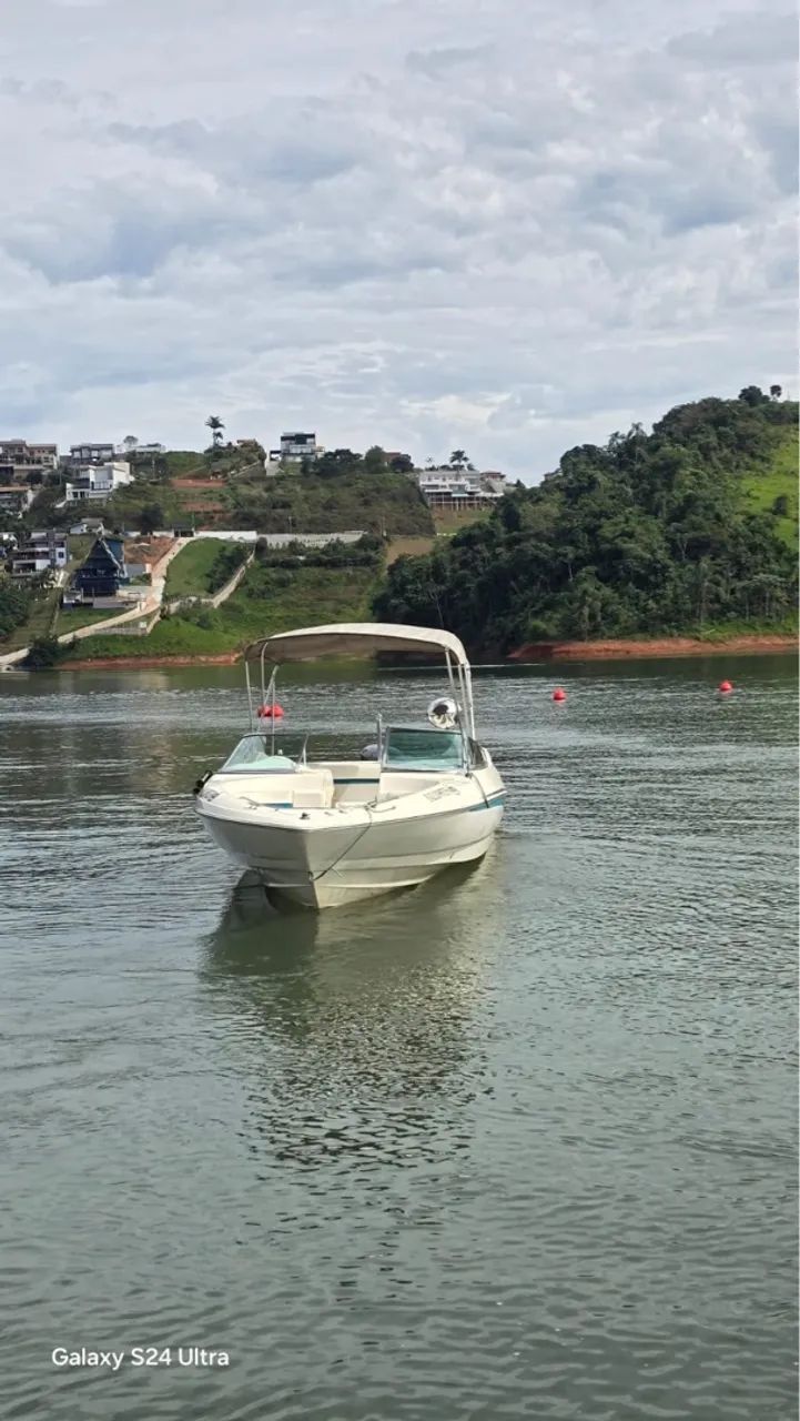 Lancha Ventura 22 pés  - Foto 4