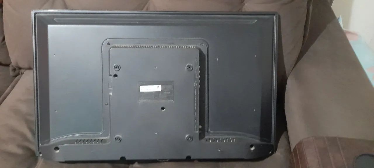 Tv smart philco 32 com defeito. - Foto 3