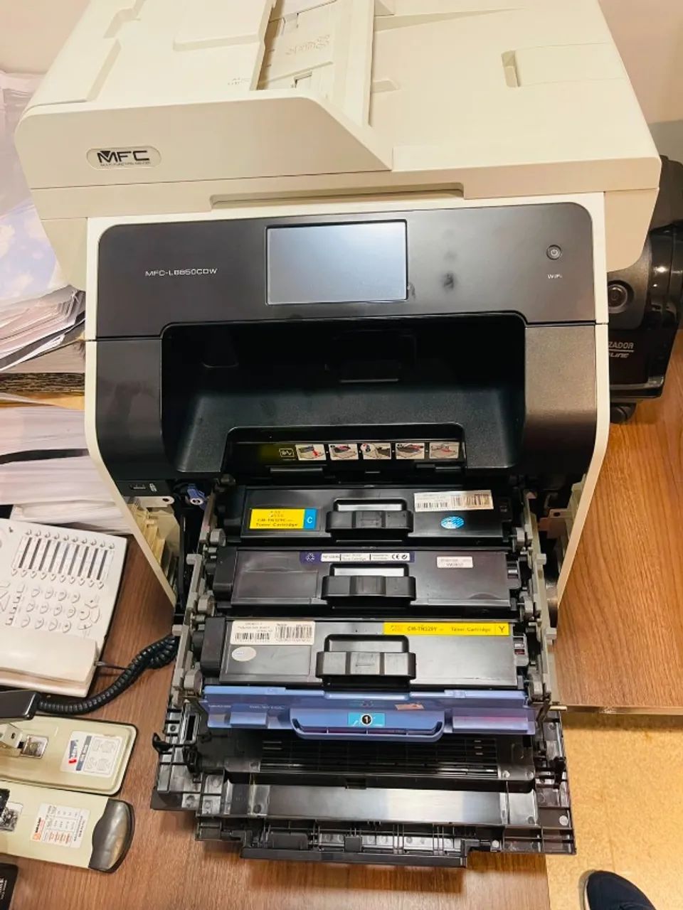 Maquina Brother MFC-L8850CDW - Foto 3
