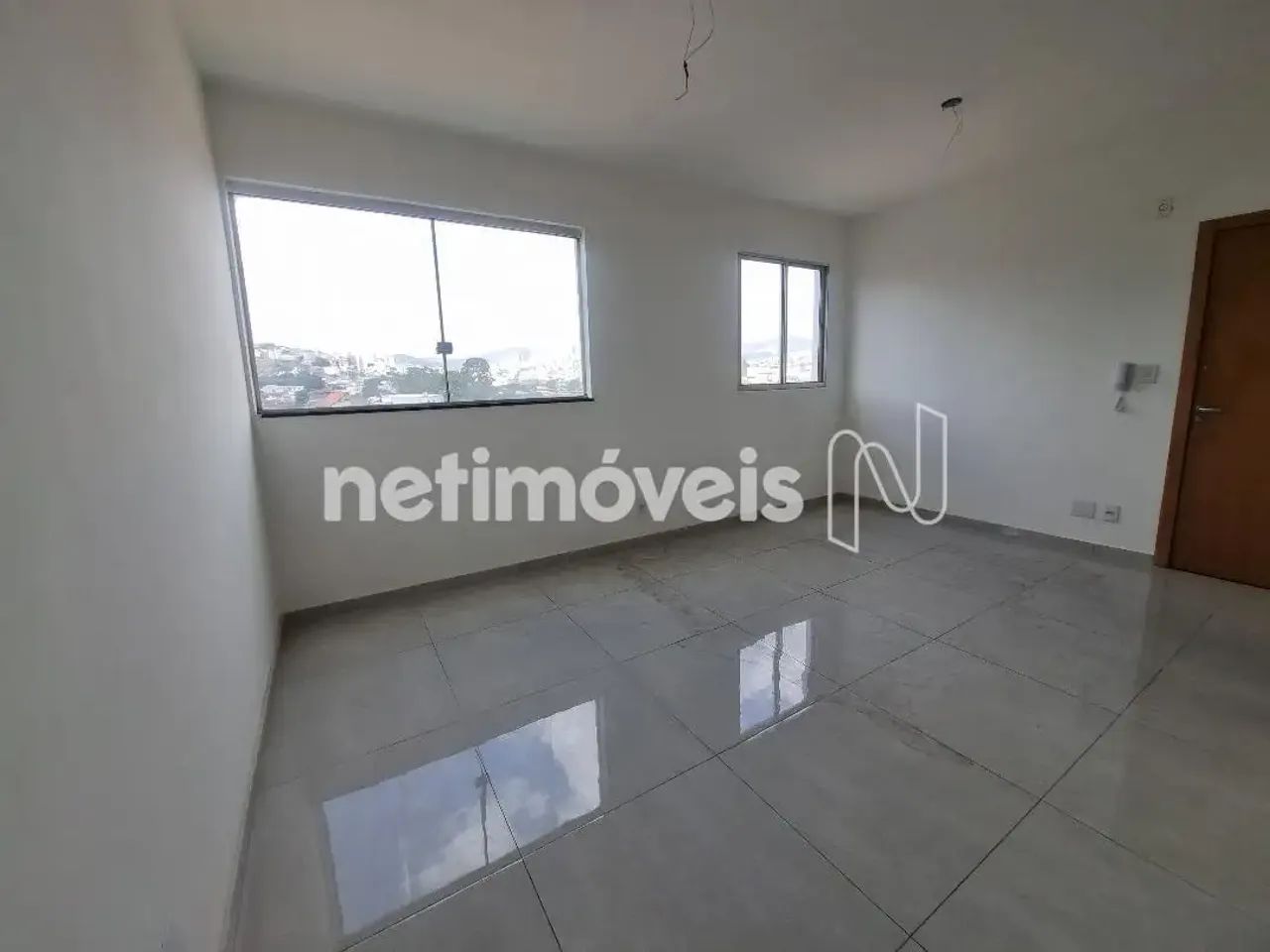 VENDA APARTAMENTO 3 QUARTOS COM SUÍTE, PRÉDIO COM ELEVADOR ! - Foto 4