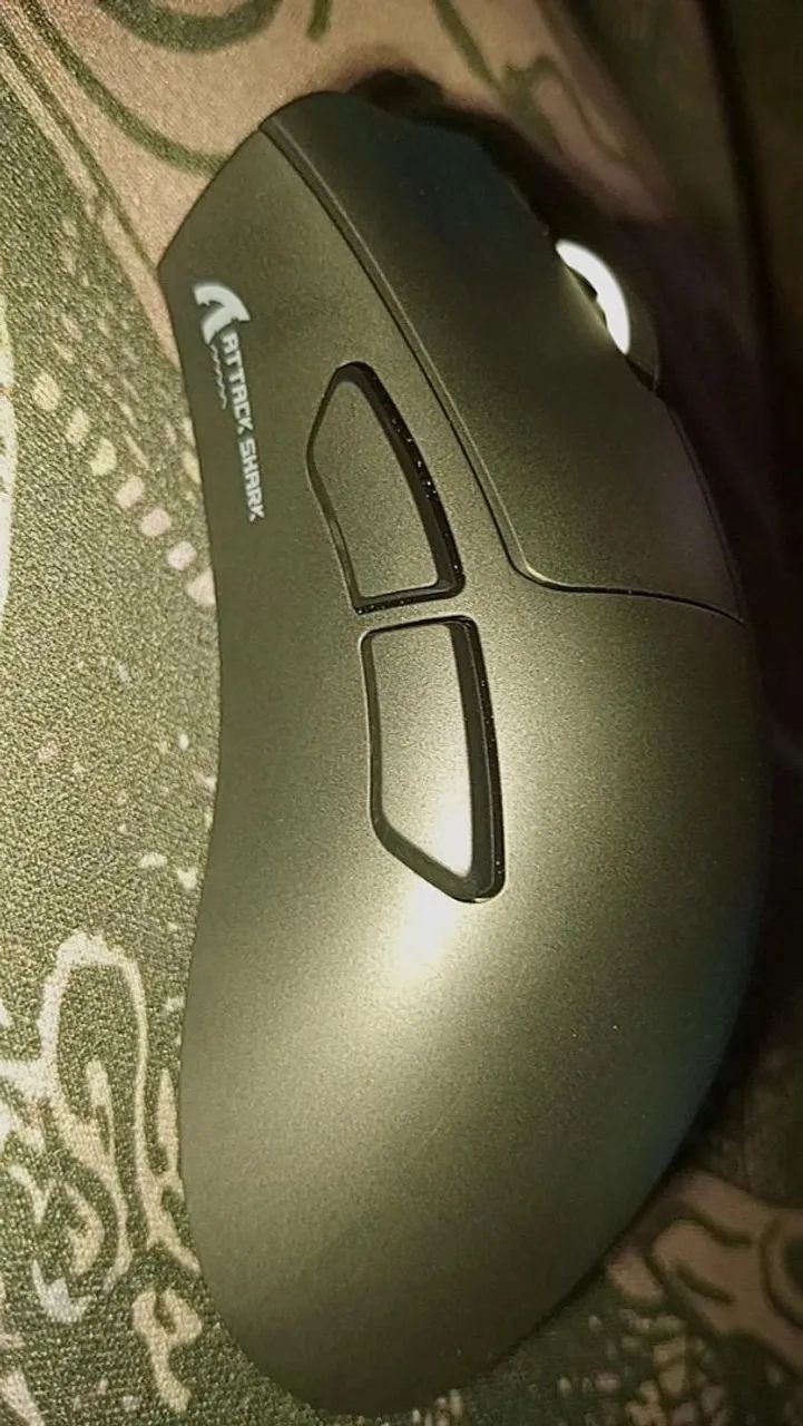 Mouse Attack shark v3 pro 