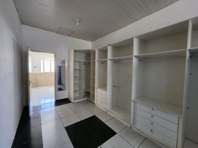 Vende-se casa no Asa Branca com 5 quartos, no Asa Branca toda Documentada. - Foto 5