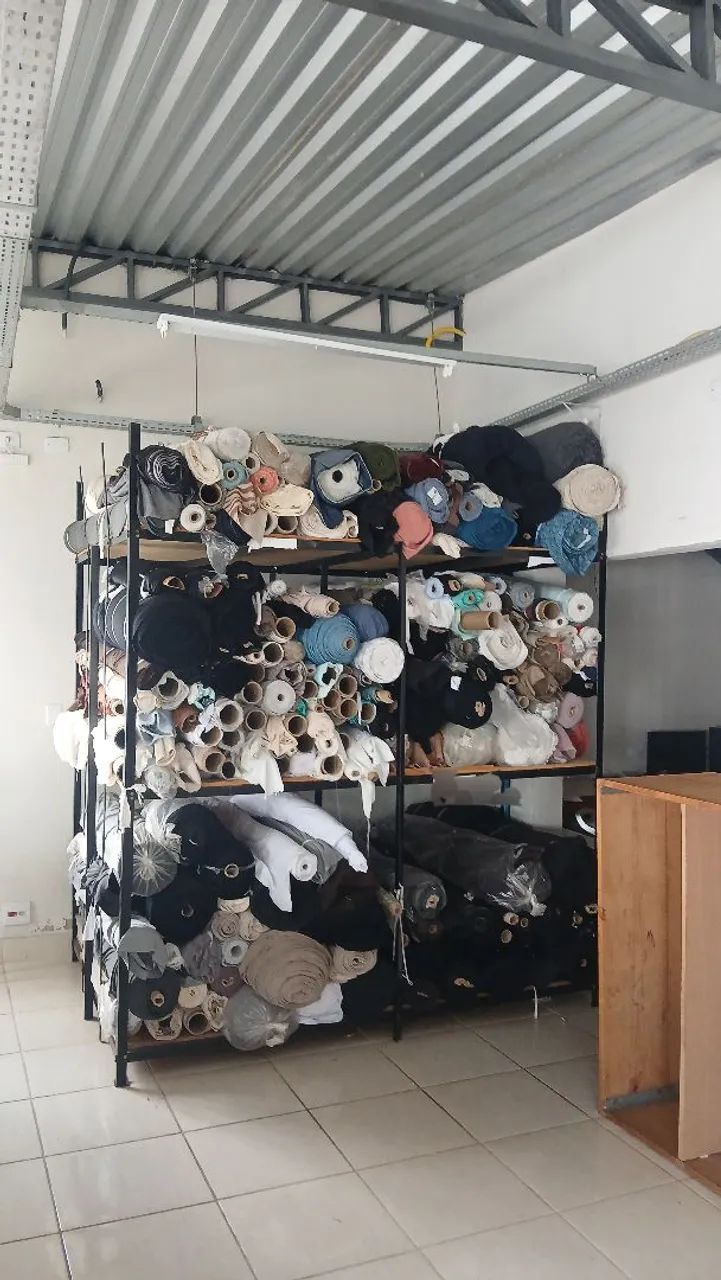 Prateleira para armazenamento 