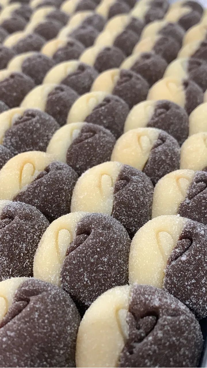 Auxiliar de doces de confeitaria 