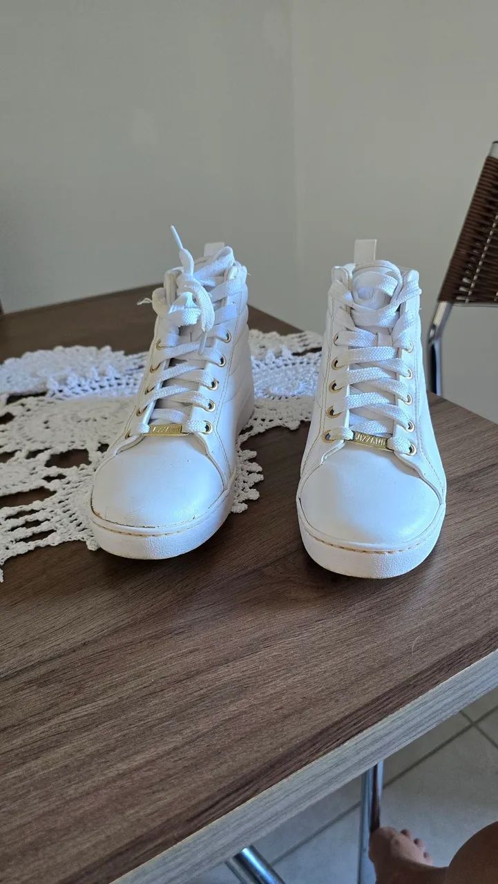 Bota Vizzano número 35
