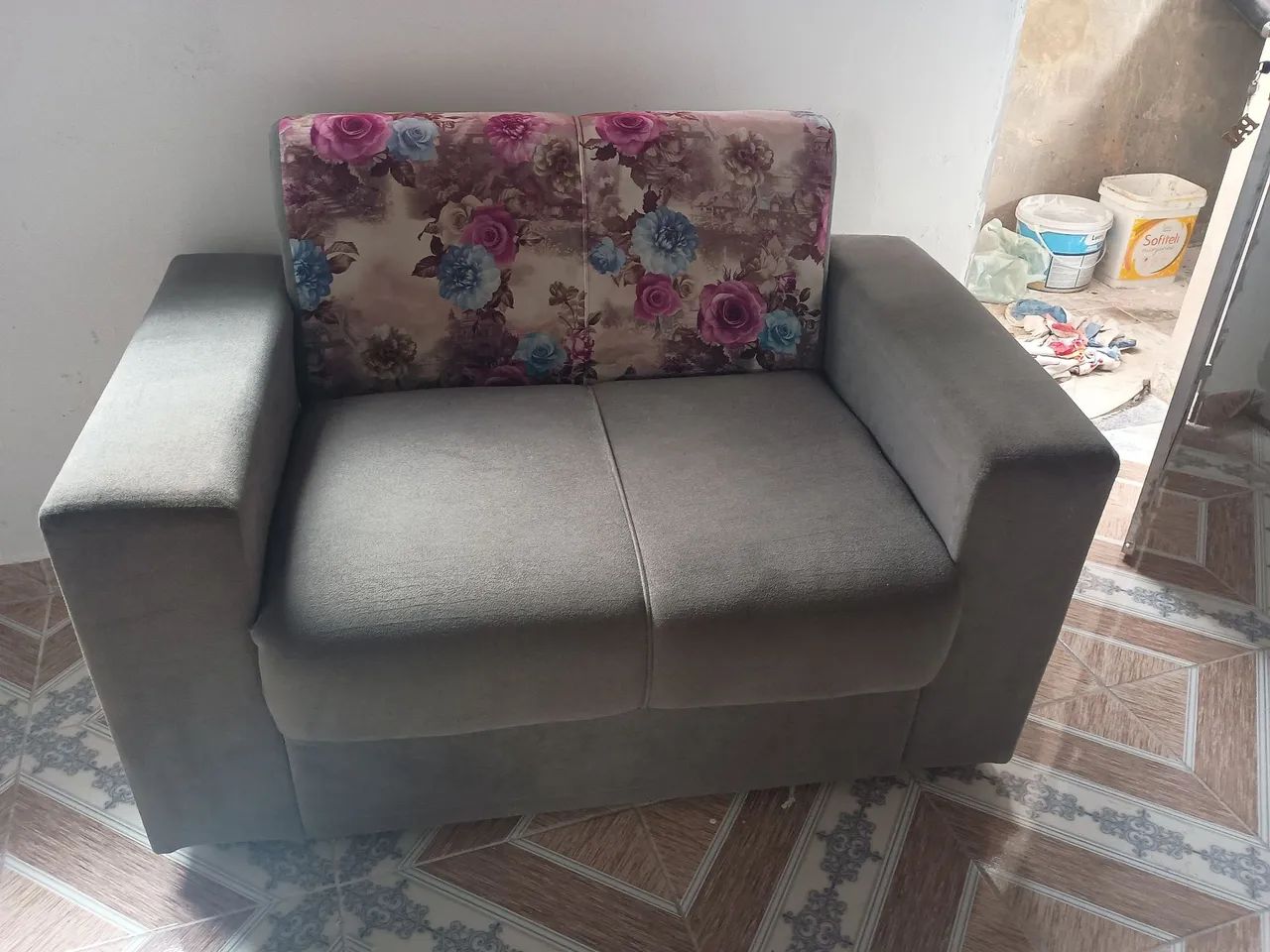 Sofá dois lugares 
