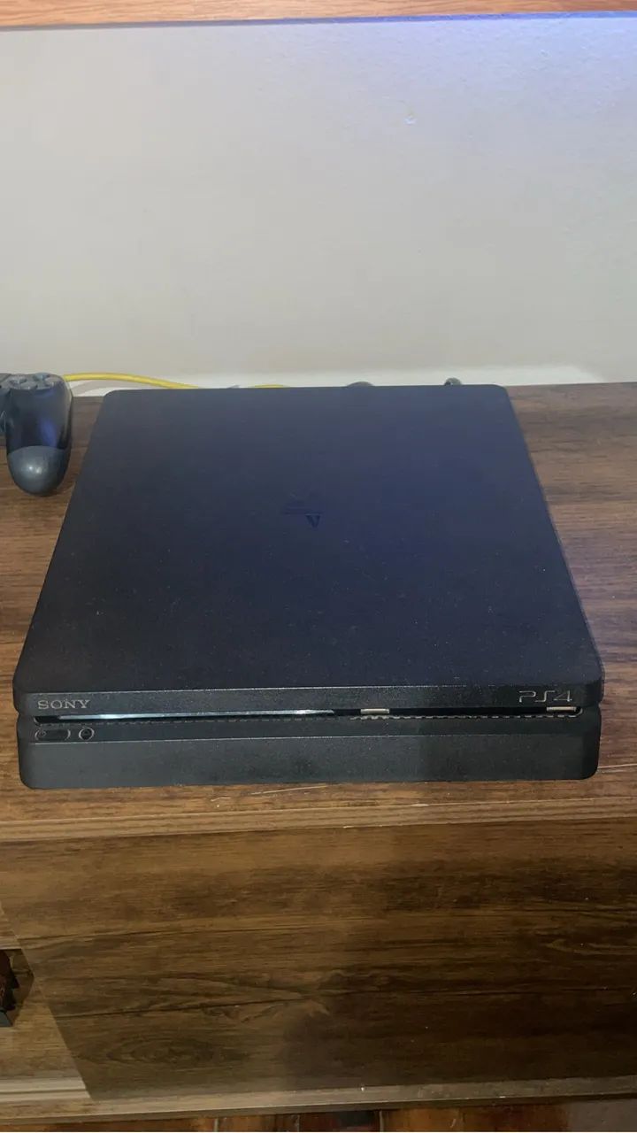 PS4 Semi novo - Foto 4