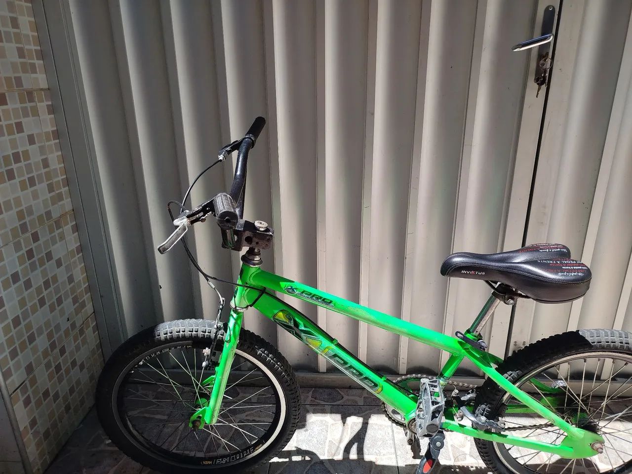 Bicicleta aro 20 BMX 