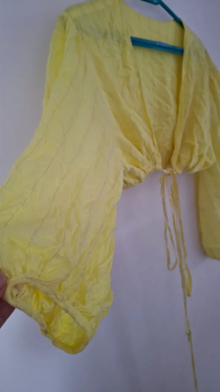 Blusa Ciganinha, praticamente nova