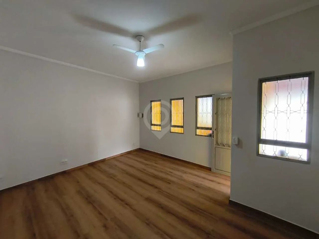 Casa de rua : / Residencial / Recanto do Parque - Foto 5