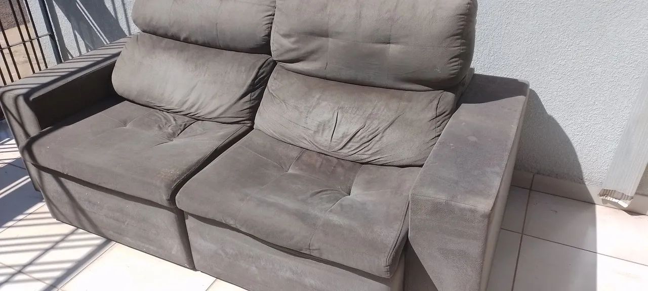 Vendo sofa (precisa de reforma)