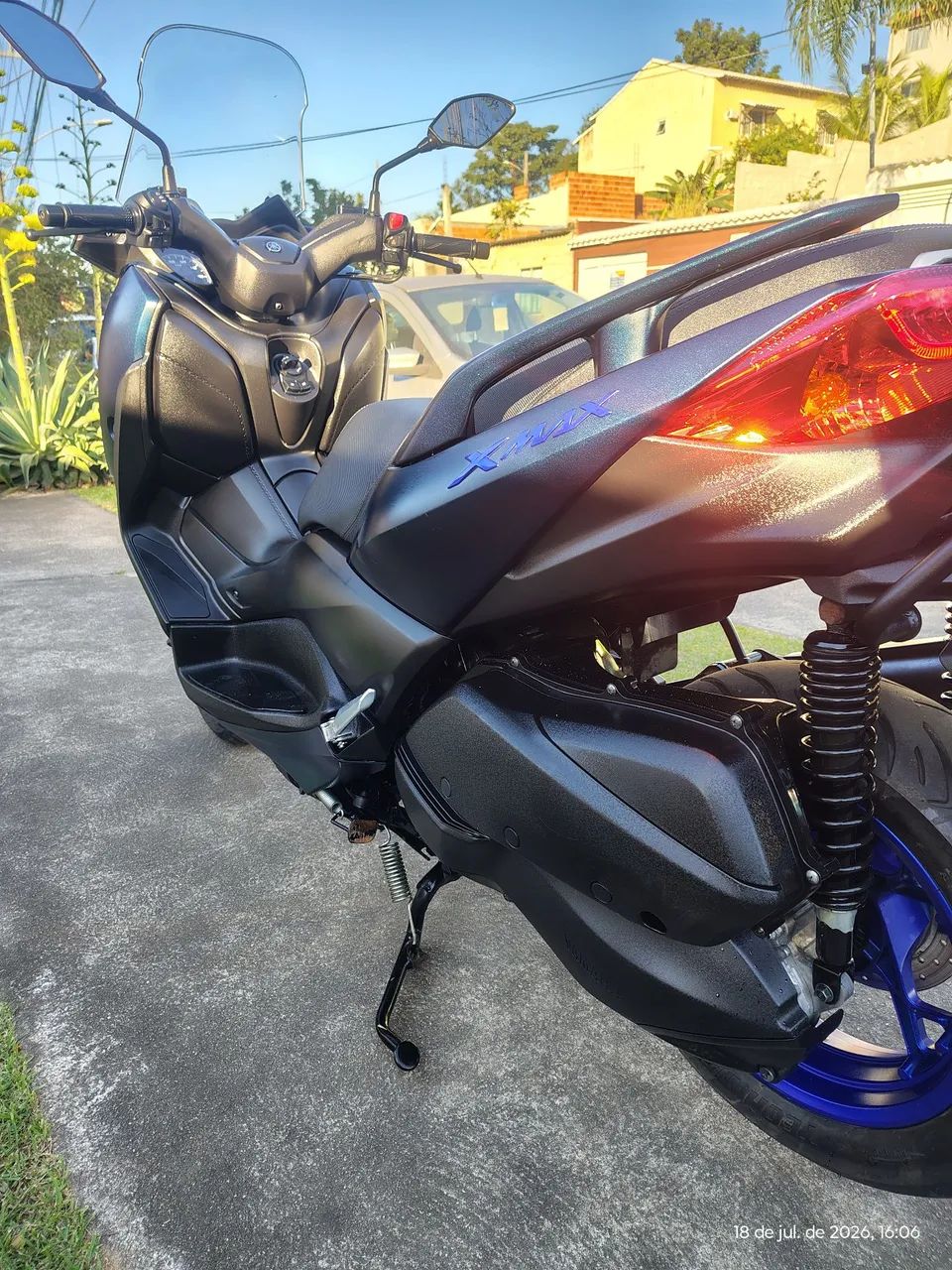 YAMAHA XMAX 250 ABS - Foto 4