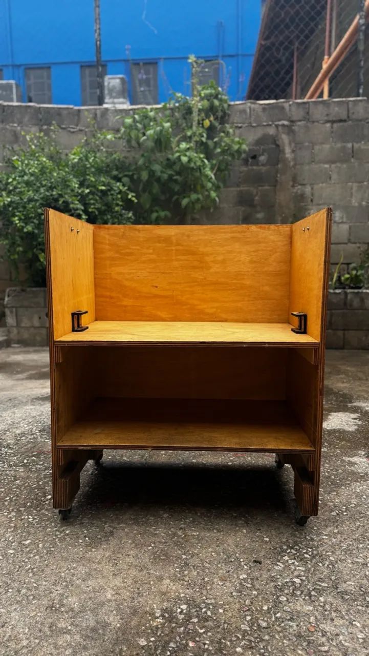 Mesa/carrinho de madeira personalizado - Foto 3