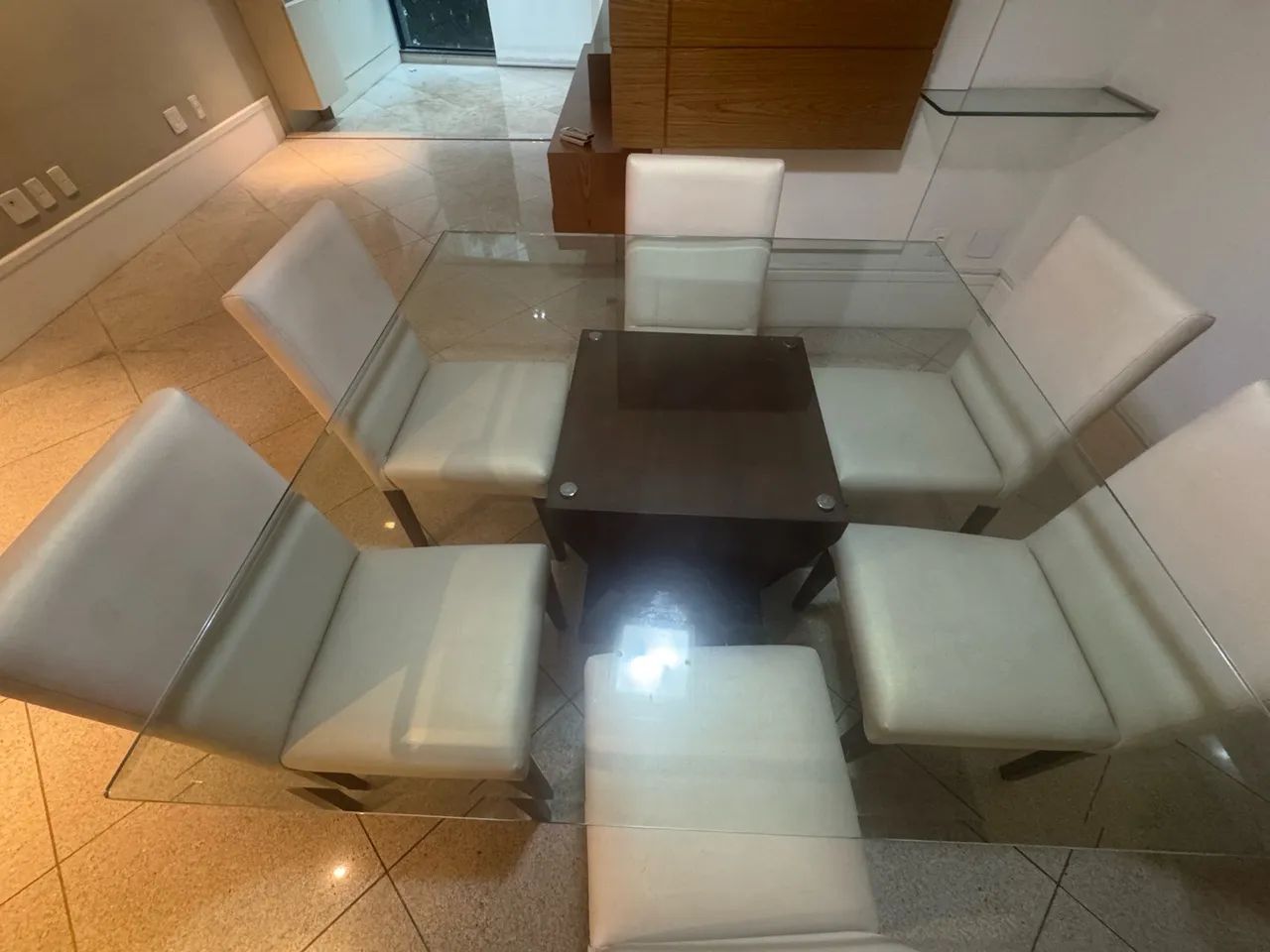 Mesa de Jantar com cadeiras - 6 lugares  - Foto 3