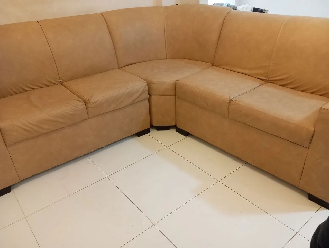 Sofá de canto semi novo 